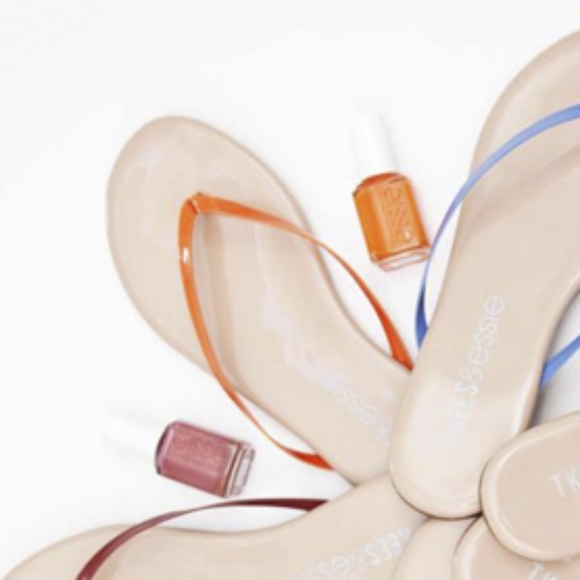 TKEES x Essie Orange Nail Polish Inspired Thong Sandals - Picture 2 of 8